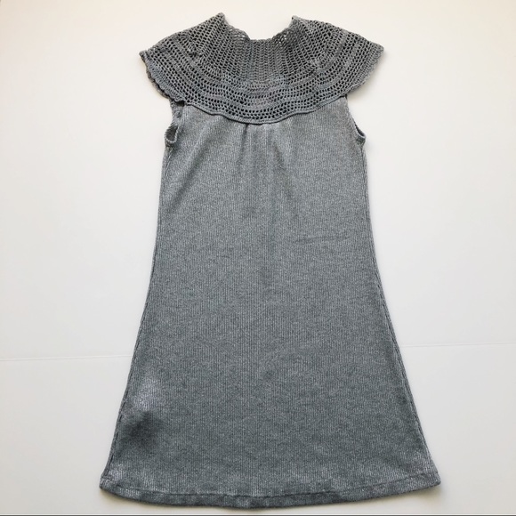 Gray and silver knit tunic. Size small - Picture 6 of 8